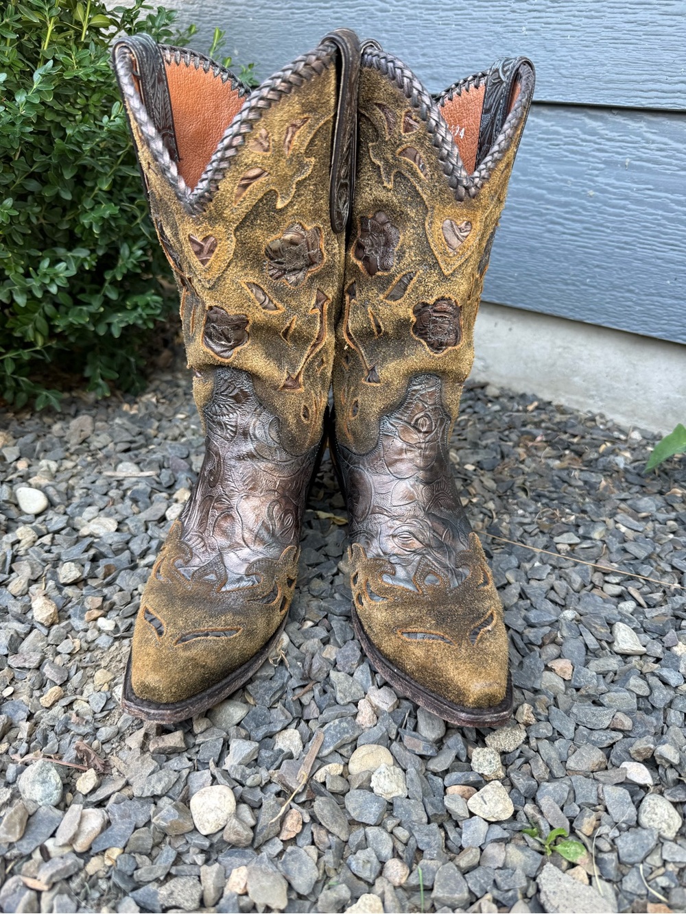 Dan Post Women’s 6.5M Western Cowboy Boots Distressed Leather Floral Cutout